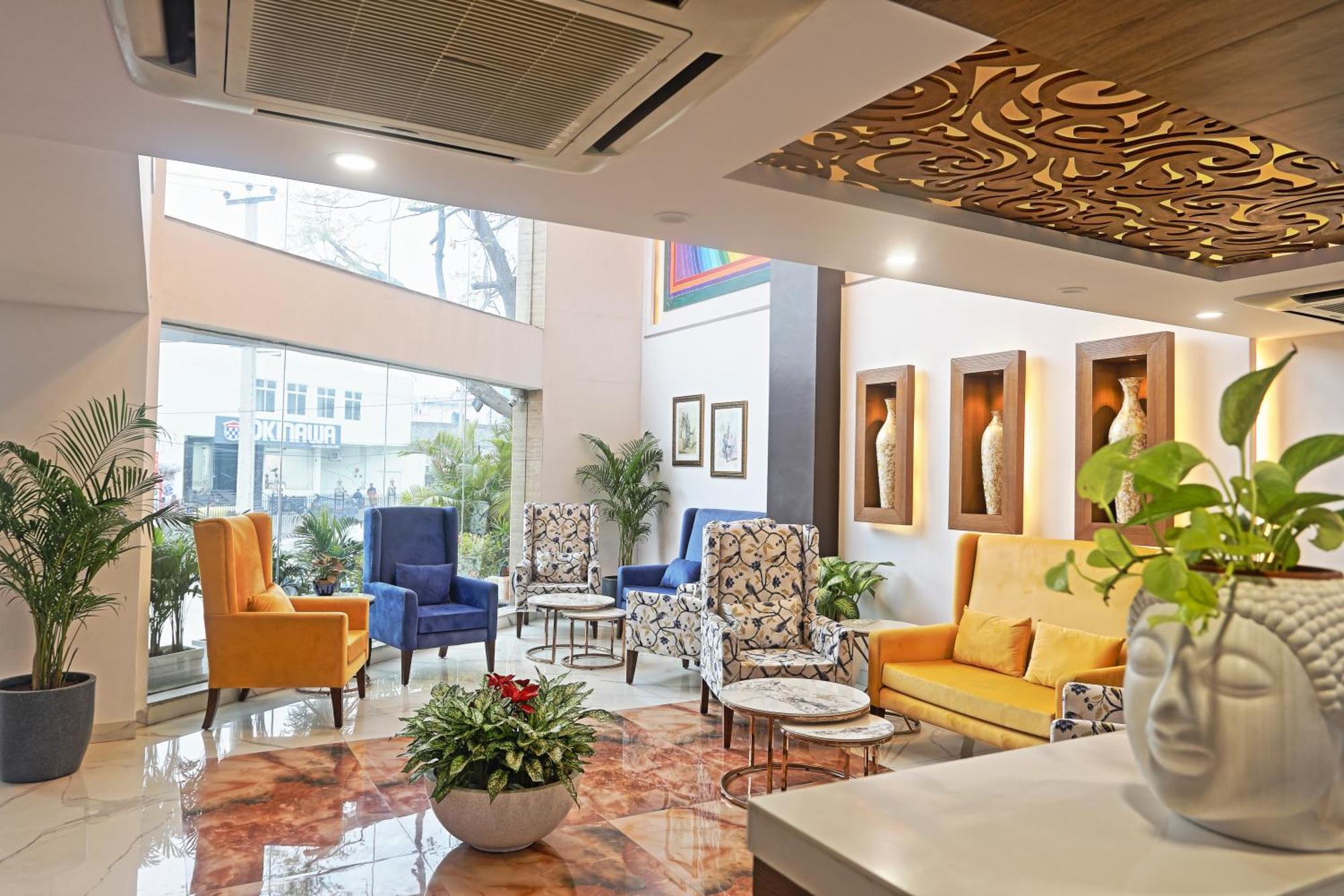 Hotel Oxmo Delhi Airport With Free Airport Transsfer نيودلهي المظهر الخارجي الصورة