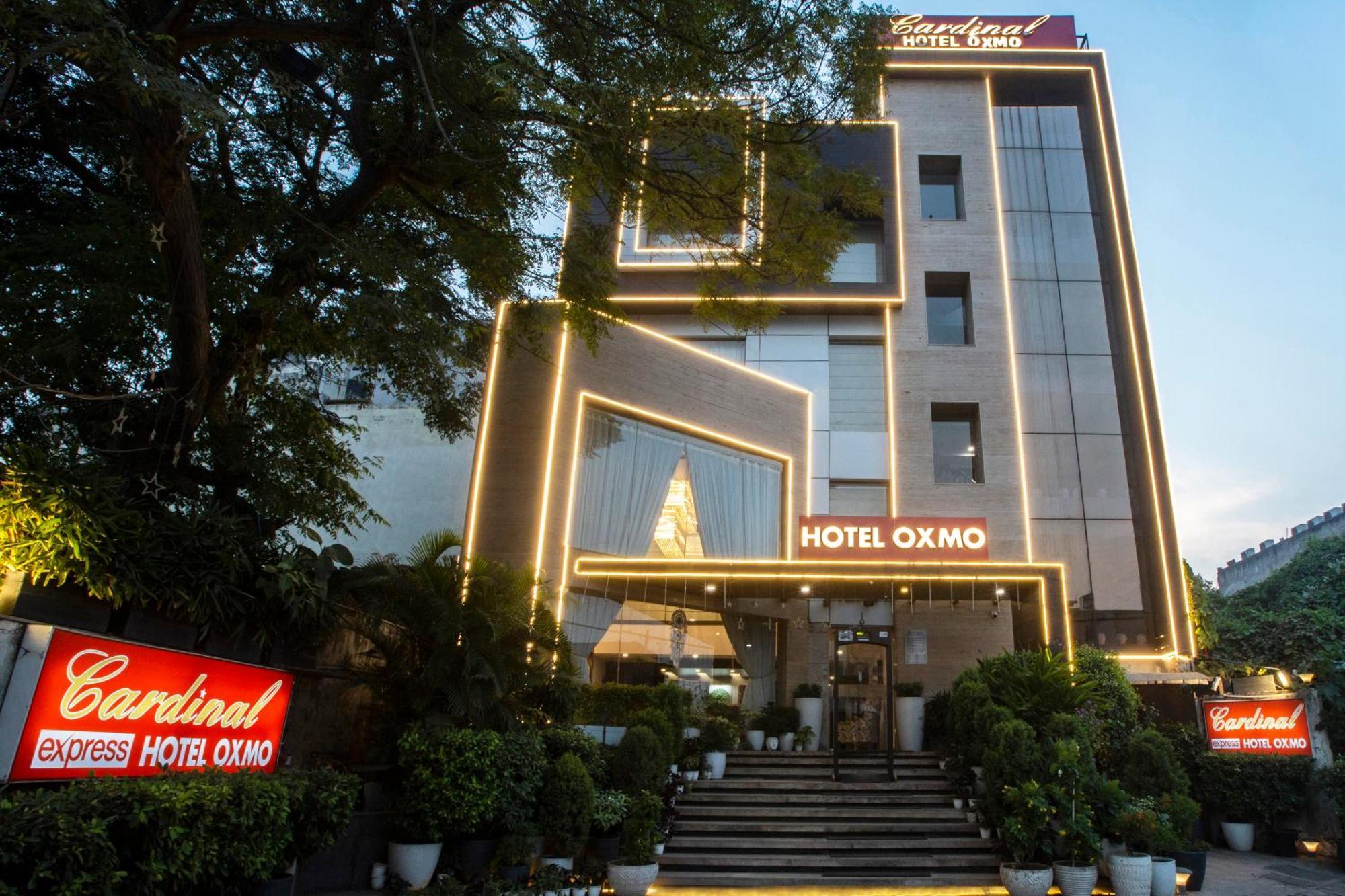 Hotel Oxmo Delhi Airport With Free Airport Transsfer نيودلهي المظهر الخارجي الصورة