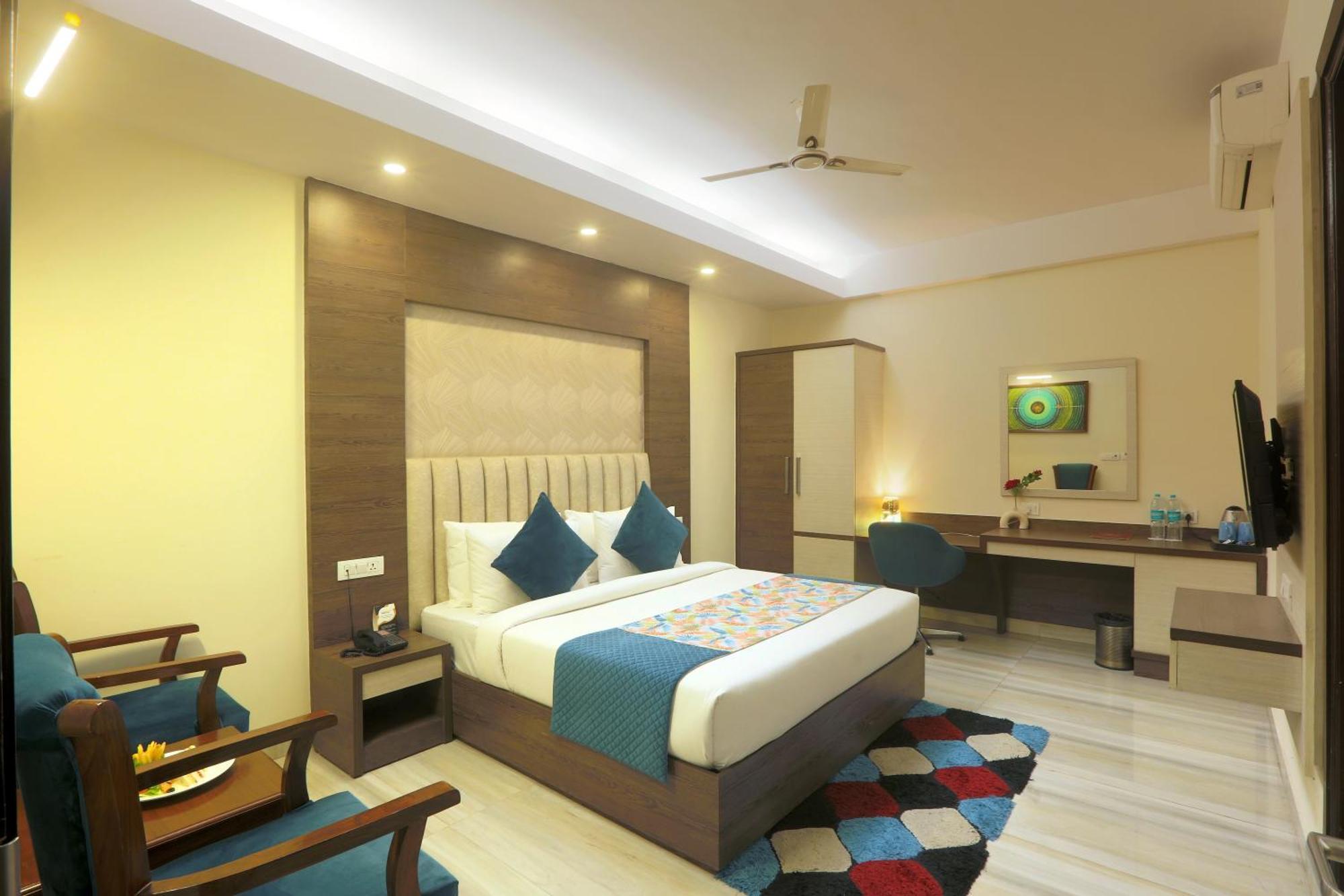 Hotel Oxmo Delhi Airport With Free Airport Transsfer نيودلهي المظهر الخارجي الصورة