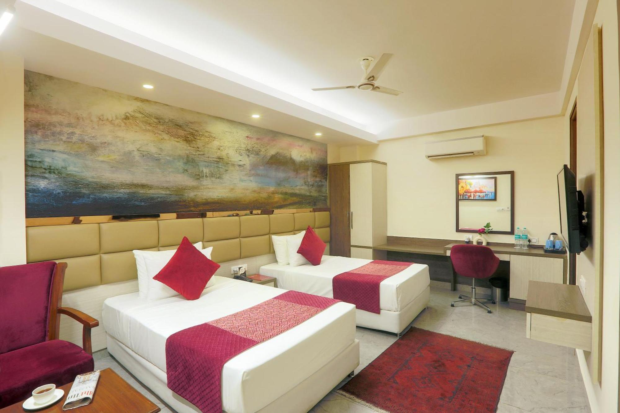 Hotel Oxmo Delhi Airport With Free Airport Transsfer نيودلهي المظهر الخارجي الصورة
